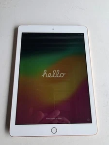 Celular Apple iPad 6ta generación 2018 A1954 32 GB WiFi desbloqueado 9,7" dorado MRM52LL/A - Imagen 1 de 2