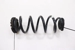 2018 - 2024 GMC TERRAIN REAR SUSPENSION LEFT OR RIGHT SIDE COIL SPRING OEM - Picture 1 of 9