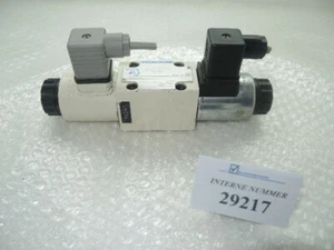 4/3 way valve, SN. 6252570, Rexroth No. 4WE 6 E6X/AG24N, Krauss Maffei spares - Picture 1 of 3