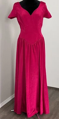 Vintage Alfred Angelo Barbie/Bright Pink Formal Gown - Women's Size 6-8 - Image 1 of 4