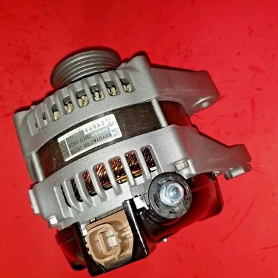 Alternador Toyota Highlander 2004 2005 2006 2007 3,3 litros OEM Reman por Ace Foto 1 de 4
