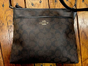 Coach Umhängetasche D2097 F29210 schwarz braun Leder Signature Monogramm - Bild 1 von 11