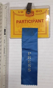 1990 Milwaukee GREAT CIRCUS PARADE PRESS BADGE/Ribbon ~ Channels 10-36 - Picture 1 of 4
