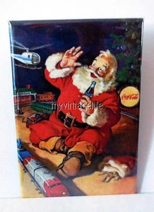 Vintage Lionel Train Santa Claus Coca Cola 2" x 3" Kühlschrank MAGNET Kunst Weihnachten - Bild 1 von 1