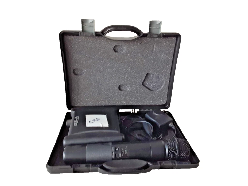 Line 6 XD-V35 2.4GHz Digital Lavalier Wireless Microphone System - UNTESTED - Image 1 of 4