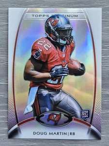 DOUG MARTIN REFRACTOR RC 2012 TOPPS PLATINUM BUCCANEERS - Picture 1 of 2