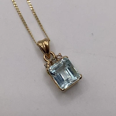 Colgante de diamantes aguamarina de 125 puntos de oro de 18 quilates con sello en cadena 750 de 18 pulgadas Foto 1 de 4