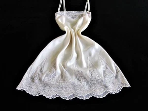 Vintage Guy Laroche Fitted Chemise S Bias-Cut Ivory Satin Remarque Gorgeous Lace - Picture 1 of 11