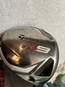 Taylormade Righthanded Regular Flex R9 Driver - Picture 1 of 5