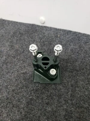 Stihl FS94R, KM94R, HL94K cuerda, cortasetos, adaptador de admisión de carburador con pernos Foto 1 de 4