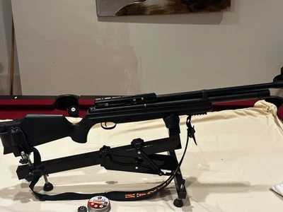 Rifle de aire comprimido largo QE-S .22 Hatsan Arms Company AT44S10 Foto 1 de 4