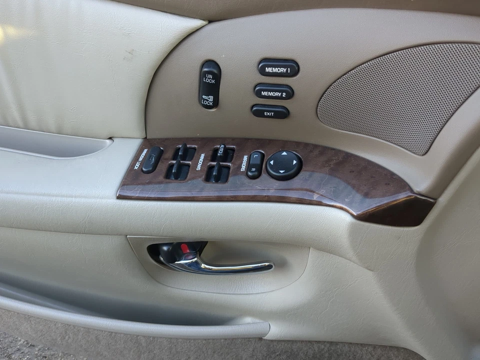 Interruptor maestro de ventana eléctrica para conductor Buick Park Avenue 1997-2005 YJ9AH Foto 1 de 4