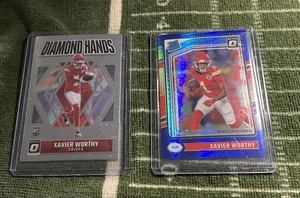 2024 PANINI 2 CARD LOT XAVIER WORTHY RC DIAMOND HANDS SILVER BLUE/RED PRIZM 300 - Picture 1 of 2