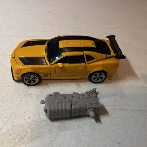 Figura Transformers Dark Of The Moon BUMBLEBEE Mechtech Leader Class - Imagen 1 de 8