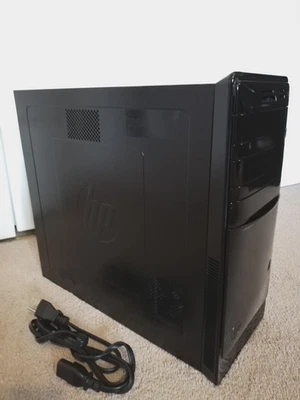 Gaming PC Ryzen 7 3.0 GHz 16GB RAM 240SSD+1.5TB HD BLRay WIFI RX 580 8GB Win 11 - Image 1 of 4