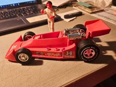 VINTAGE 1979 TONKA 1:24 A.J. FOYT INDY RACE CAR WITH FIGURE ORANGE NICE - Image 1 of 4