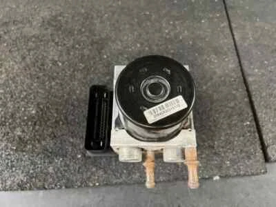 Chrysler Town & Country 2011 ABS conjunto de bomba de freno antibloqueo OEM Foto 1 de 3