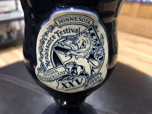 Vintage Minnesota Renaissance Festival 25th Silver Anniversary 1995 7,5" Becher Stein - Bild 1 von 5
