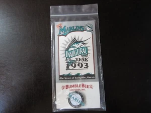 1993 Florida Marlins Stadium Giveway Pin Start of Something Great Pin #1 - Picture 1 of 2