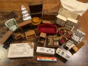 Lot of 25 Vintage Dollhouse Furniture Brass Beds Bedding Couch Wood Table Chair - Picture 1 of 7