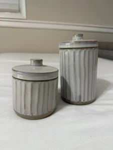 Hearth and Hand Magnolia Home Target Stoneware Jar Canisters w/lids - Bild 1 von 6