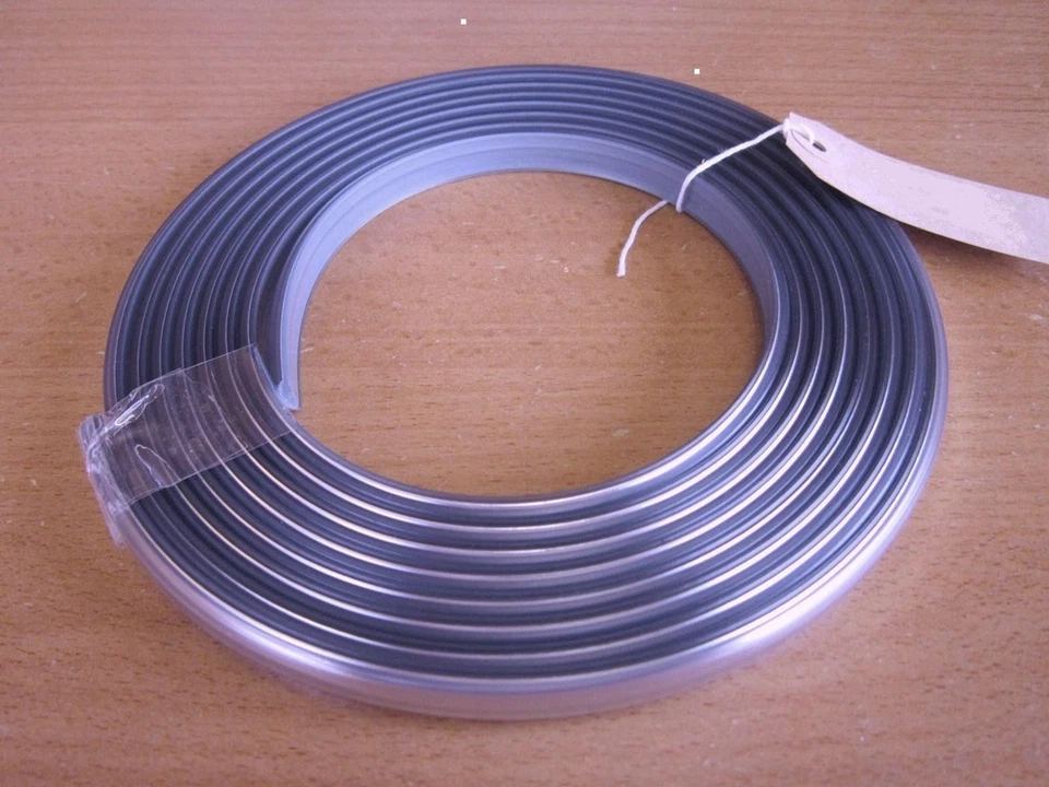 Ford Cortina MkIV, Mk4 Windscreen & Rear Screen Plastic Chrome Moulding Trim - Image 1 of 1