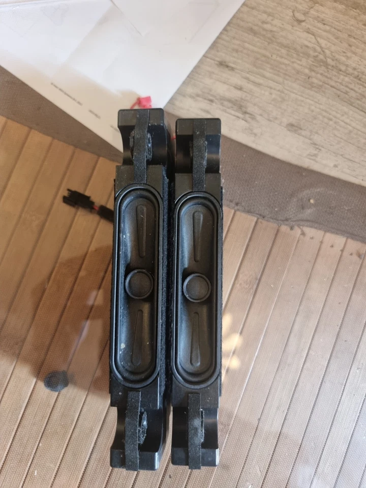 Haut Parleur Tv Thompson 32FZ5243 - Photo 1/1