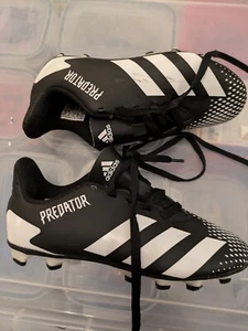 Adidas Predator 20.4 FxG Jr Molded Studs Fußballschuhe Junior UK 12 - Bild 1 von 12