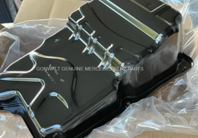 Mercedes Benz Genuine  GLA250 GLA45 AMG 2015-2020 Trans Pan OE 2463700112 - Image 1 of 4