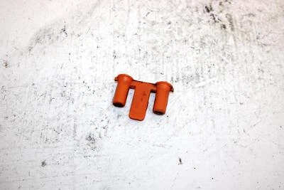 1996 Sea-doo Spi 587 Oem Ground Post Insulator 278000213 JS40 - Image 1 of 4