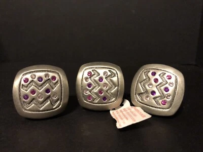 3 perillas de cajón de Bombay Kids gemas rosa y púrpura - nunca usadas Foto 1 de 4