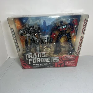 Transformers Robot Replicas - Megatron & Optimus Prime - 2007 - NIP - Picture 1 of 7