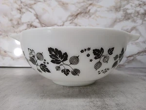 Pyrex Cenerentola ciotola uva spina 443 2-1/2 quarto vintage bianco e nero - Foto 1 di 12