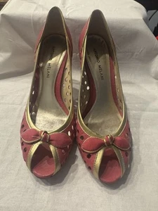 Sexy Antonio Melani Pink And Gold Women's Bow Faux Leather Heels - Size 7.5M - Picture 1 of 12