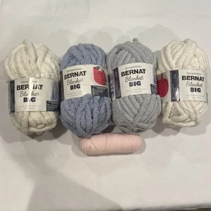 Bernat Yarn Blanket Big Jumbo Chunky Skein (light blue, baby blue, and 2x white - Picture 1 of 6