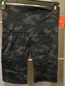 Spanx Look at Me Now LAMN Bike Short schwarz Camouflage Größe Small 2-4 Yoga Activewear - Bild 1 von 5