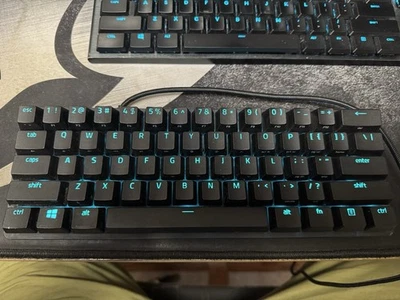 Razor Huntsman Mini Gaming 60% Keyboard. No Box. Black. USB C. 11x4 inches #08 - Image 1 of 4