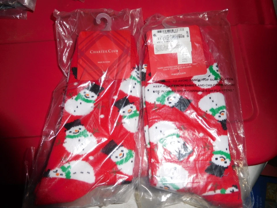 NUEVO CON ETIQUETAS CALCETINES DE NAVIDAD PARA MUJER CHARTER CLUB - ROJO muñecos de nieve estampado por todas partes Foto 1 de 1