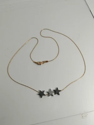 Collar con dije de triple estrella relleno de oro de 14k 18" Foto 1 de 4