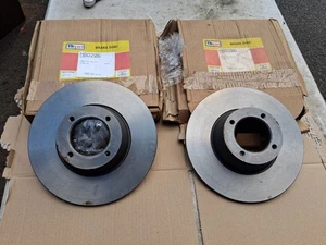 Triumph TR7 - Front Brake Discs . New . - Picture 1 of 2