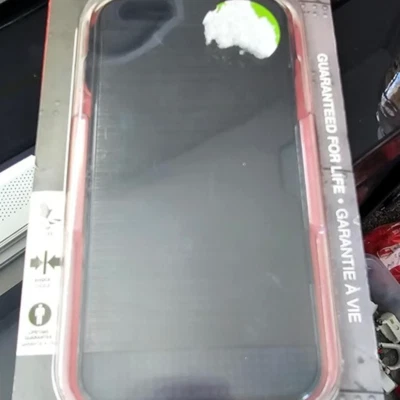 Protector Pelican Progear iPhone 6 Plus - Negro Foto 1 de 2