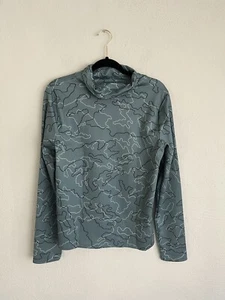 Under Armour ColdWeather Funnel Neck Camo Green Women Sweatshirt, Size Large - Picture 1 of 7