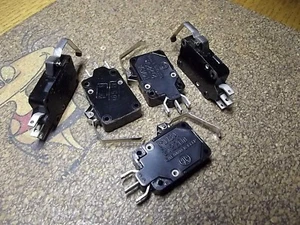 1 X Microswitche MI-3A (MIZA 2 А 220 В) PCS 1. - Picture 1 of 5