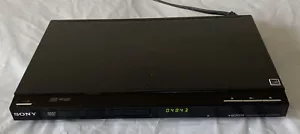 Sony DVP-SR500H schwarz HDMI10W CD- und DVD-Player ohne Fernbedienung GETESTET FUNKTIONIERT - Bild 1 von 4