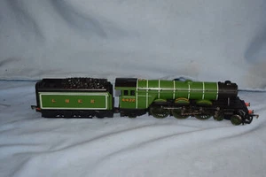 Hornby R2261 LNER 'Flying Scotsman' Loco 4472 (5 Pole Motor Model) - Picture 1 of 5