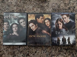 The Twilight Saga DVD Set Lot Collection Eclipse Twilight New Moon 3 Movies - Imagen 1 de 1