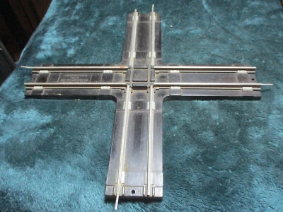 American Flyer S Gauge 90 Degree Crossover Ready to run. - Image 1 of 4