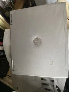DELL Latitude D610 1.60GHz 2GB Ram 40GB HD Windows XP #15 - Picture 1 of 3