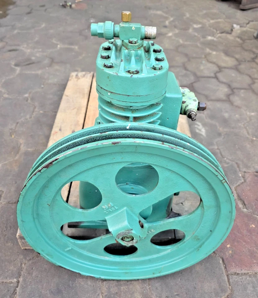 BITZER RECIPROCATING OPEN TYPE COMPRESSOR TYPE 4 - Image 1 of 4