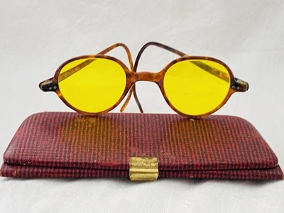 Lentes redondeadas vintage con caparazón de tortuga teñidas ámbar + estuche retro Foto 1 de 4